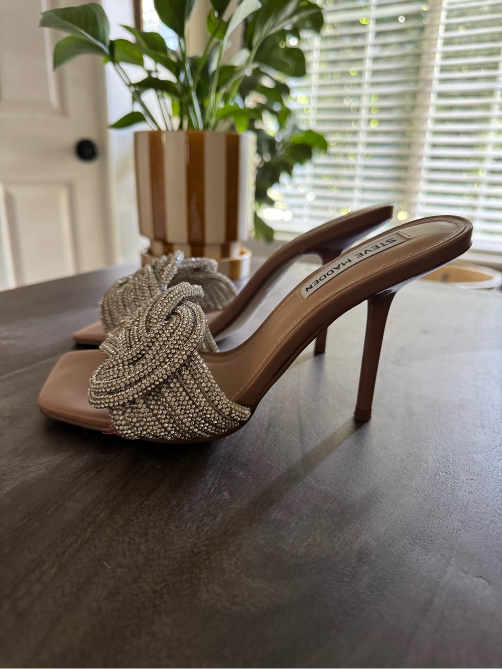 Steve Madden - Rhinestone - Knot Slide Mules - Picture 6 of 8